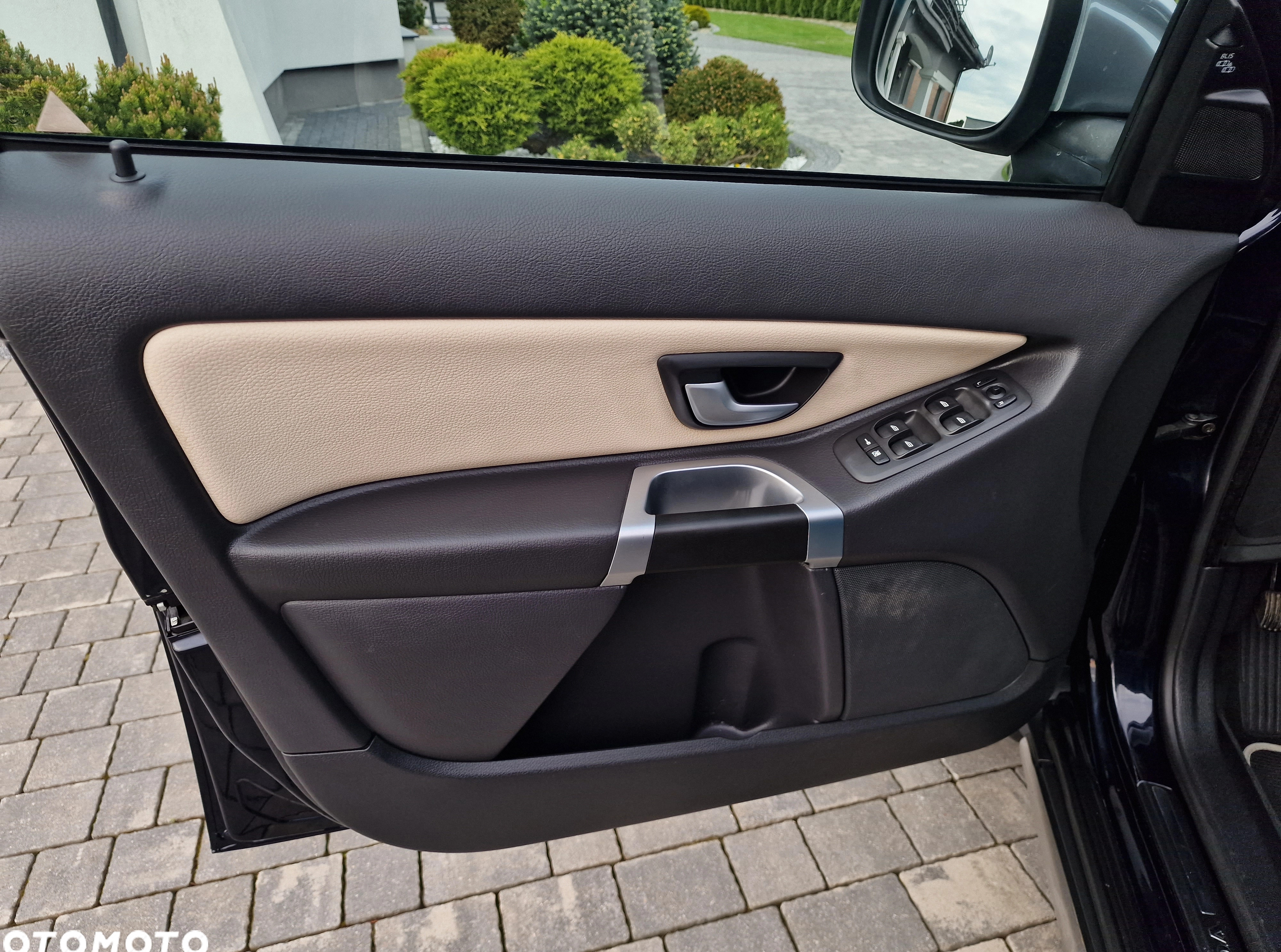 Volvo XC 90 cena 55600 przebieg: 207454, rok produkcji 2010 z Milicz małe 301